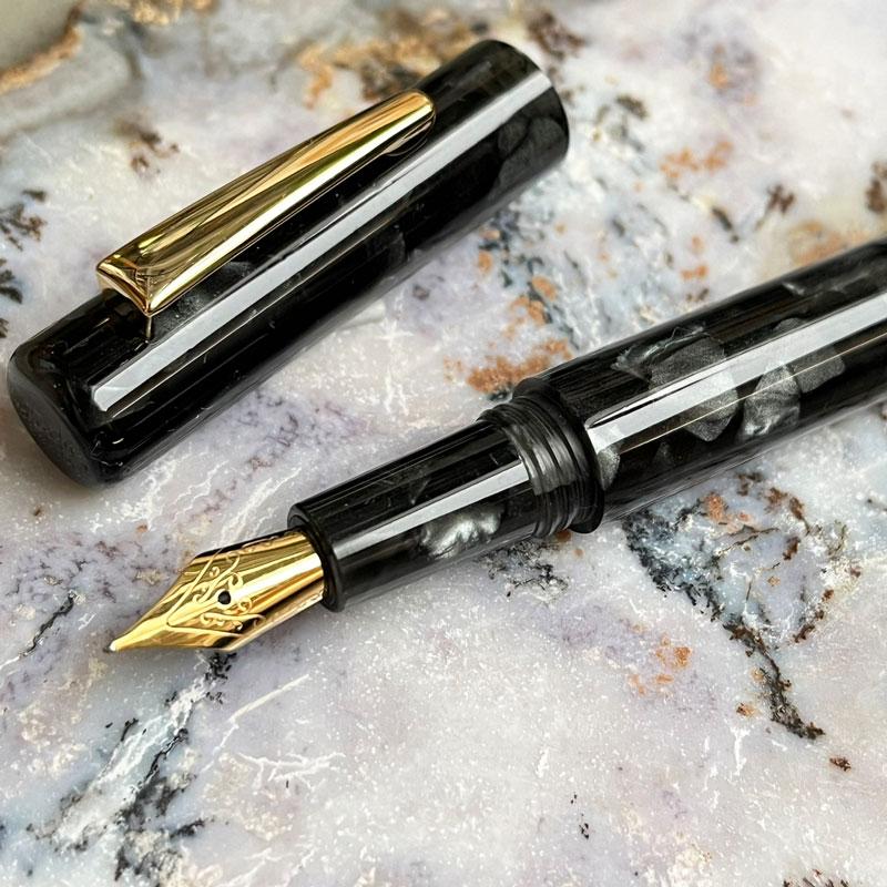 ハイタイド アタシェ マーブル万年筆 HIGHTIDE attache