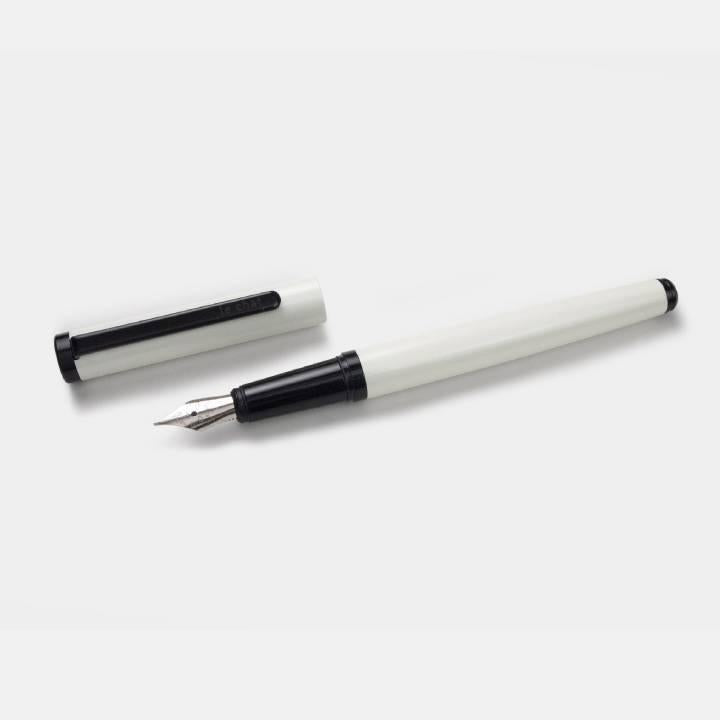 ツールズ トゥ リブバイ ファウンテンペン ルシャ 万年筆 TOOLS to LIVEBY