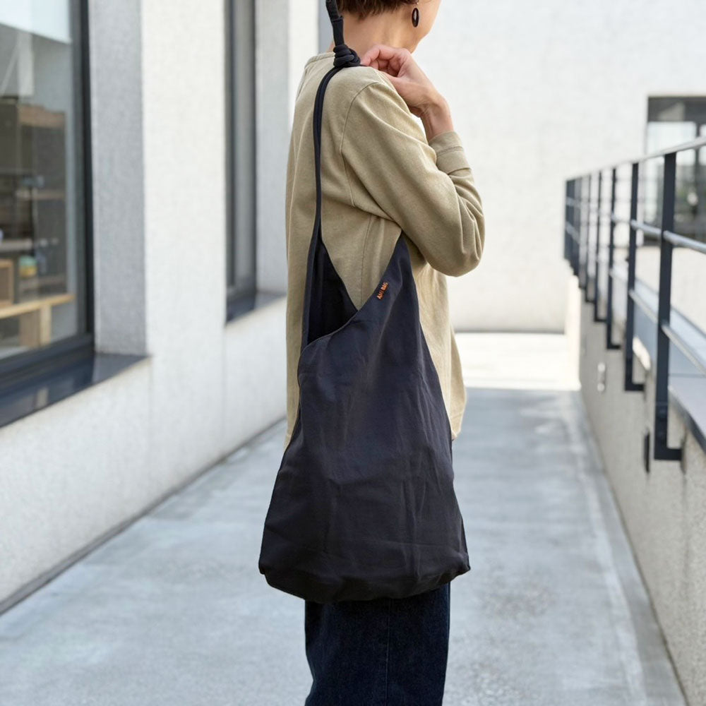 AMIBAG アミバッグ M タイコー TAIKO ホールガーメント ニットバッグ