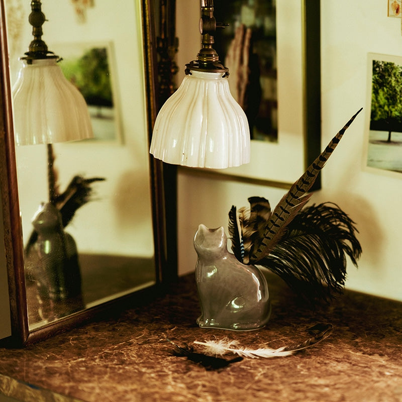 アマブロ　ひがしちか「愛編む磁器猫」 フラワーベース　amabro