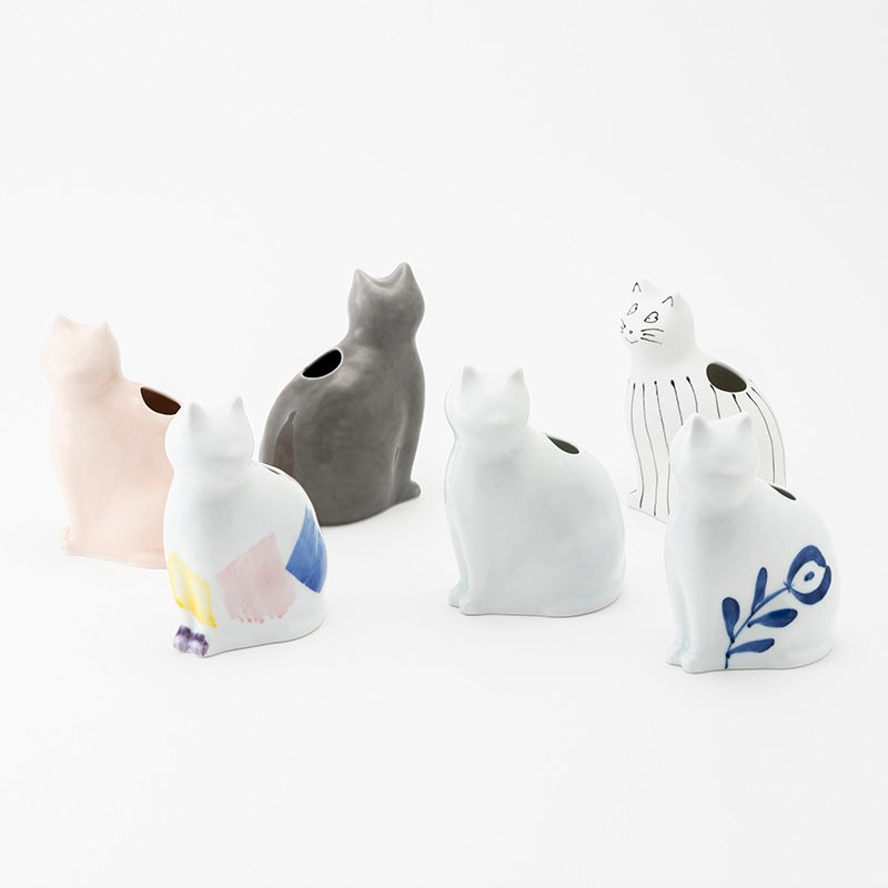 アマブロ　ひがしちか「愛編む磁器猫」 フラワーベース　amabro